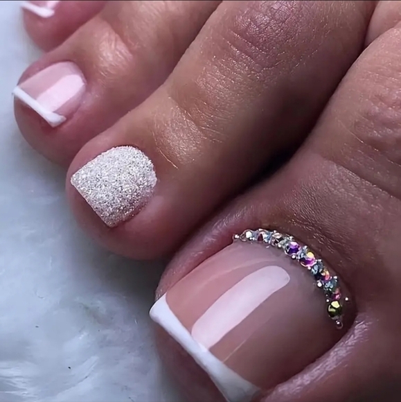 24 Pieces Fake Toe Press On Nails - Picture 1 of 5